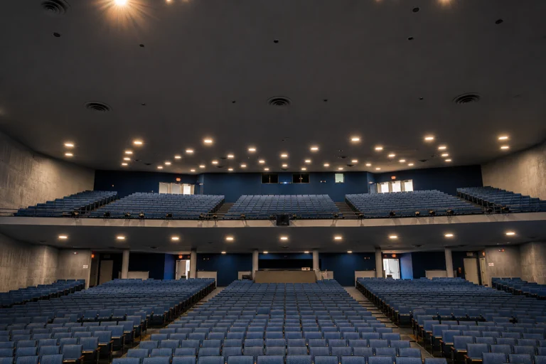 W-DODSON-STAGE-VIEW
